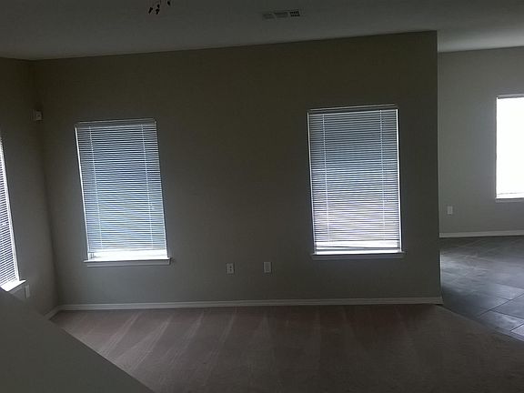 3rd image of 13179 Kestrel Ave