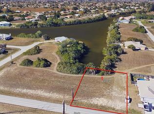 2024 NE 24th Ave, Cape Coral, FL 33909