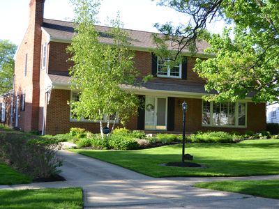 23979 Shelburne Rd, Shaker Heights, OH, 44122