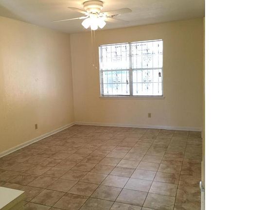 2nd image of 1413 W Ln