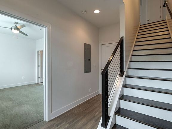 2nd image of 816 Melpark Ct