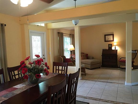 4th image of 268 Long Meadow Ln