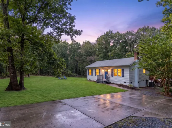22378 Burwell St, Richardsville, VA 22736