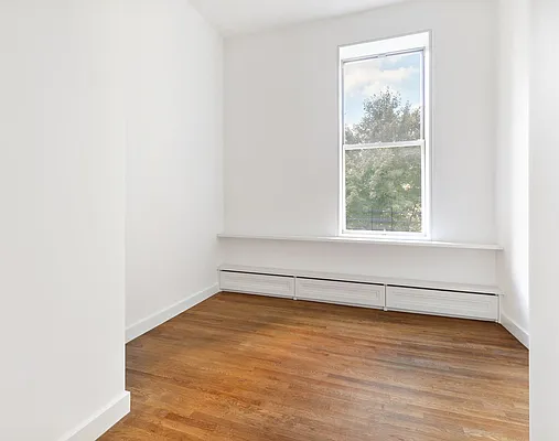 Rented by Compass | media 15