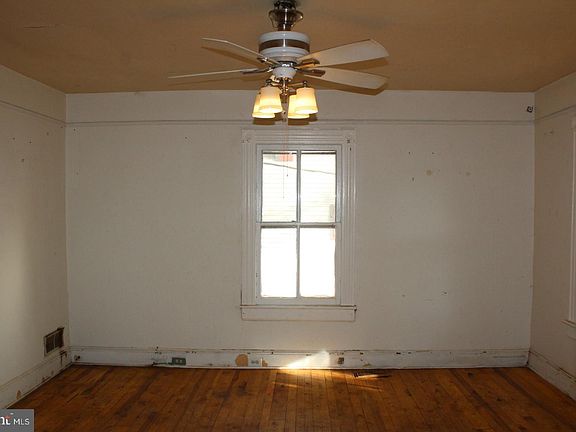 5th image of 266 Belleview Ave