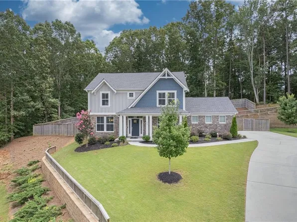 440 Juniper Ct, Braselton, GA 30517