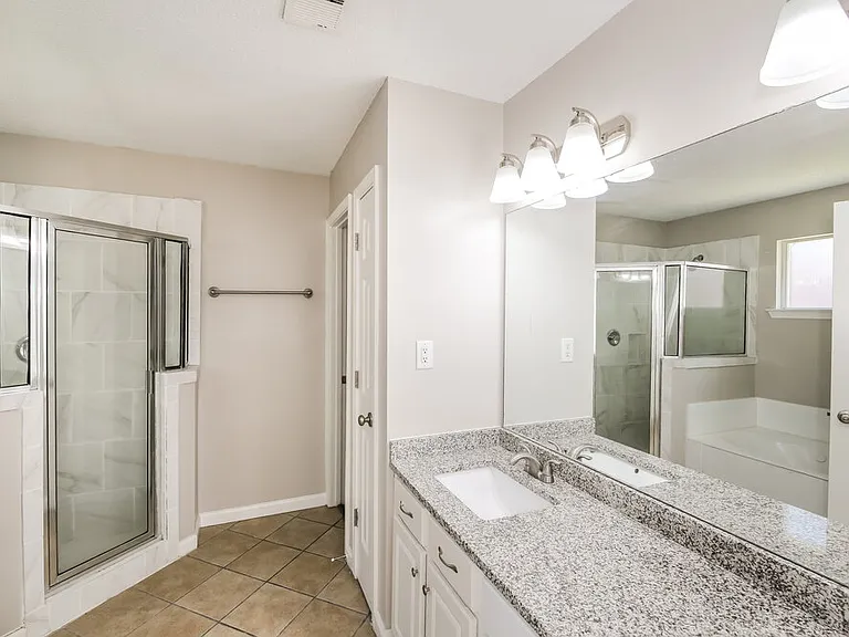 956 Jessica Lauren Cv — Photo 10