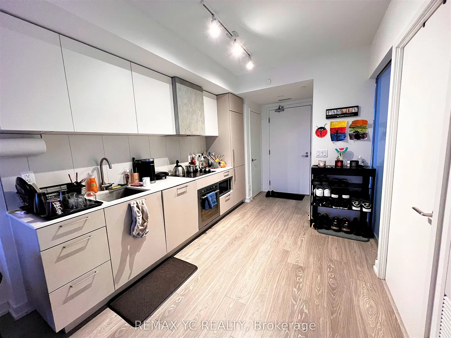 2 bed, $2,600 — Photo 3