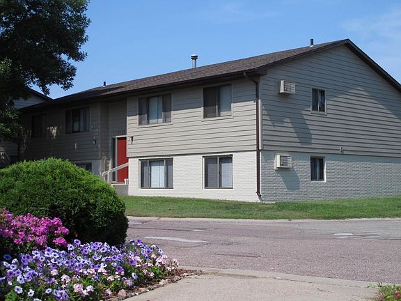 Neighborhoold setting