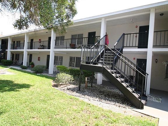2nd image of 3119 W Deleon St #14