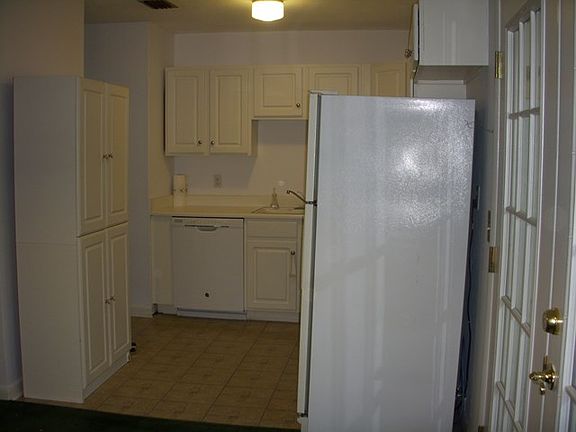4th image of 212 Atlantic Dr