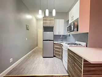 Rented by Lang Realty LLC