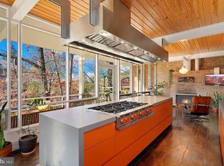 2800 University Ter NW, Washington, DC 20016