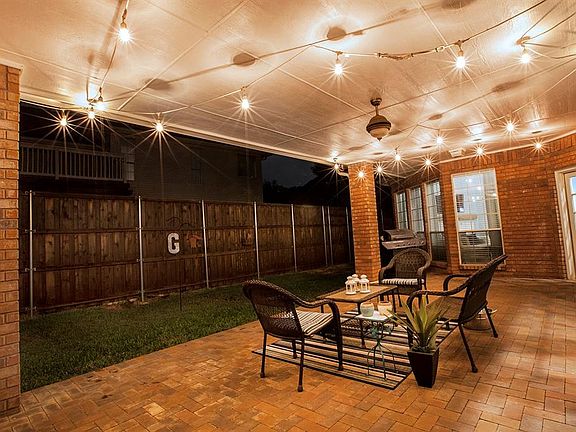 5th image of 3105 Creekwood Ct