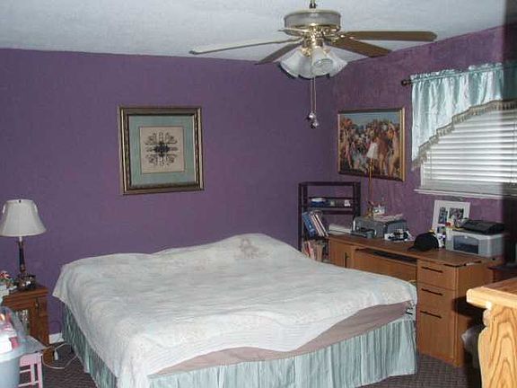 5th image of 43 Antigua Dr