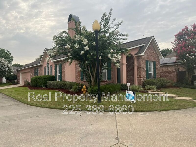 1st image of 3938 Garden View Dr