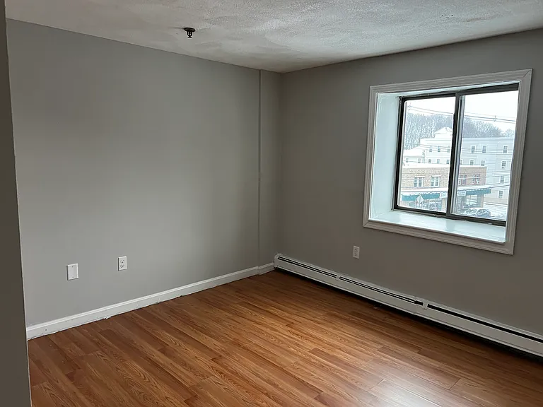 85 Broad Street Apartments — Photo 7