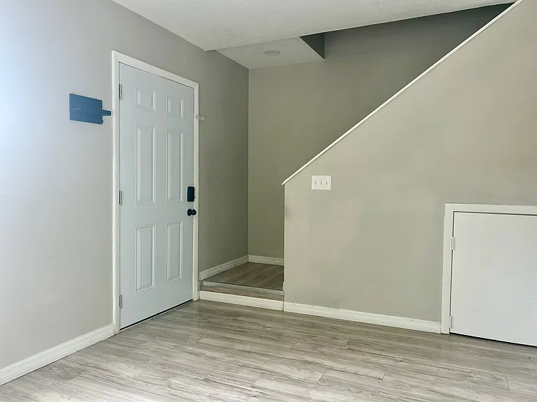 7195 E Bank Dr #1-206 — Photo 8