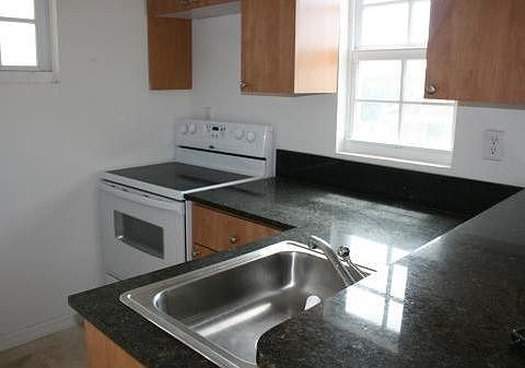 2nd image of 1421 SW 3rd St #1421