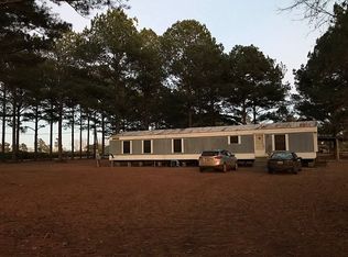 150 Redwood Ln, Atmore, AL 36502