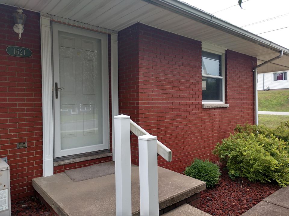 1st image of 1621 Division Street Ext