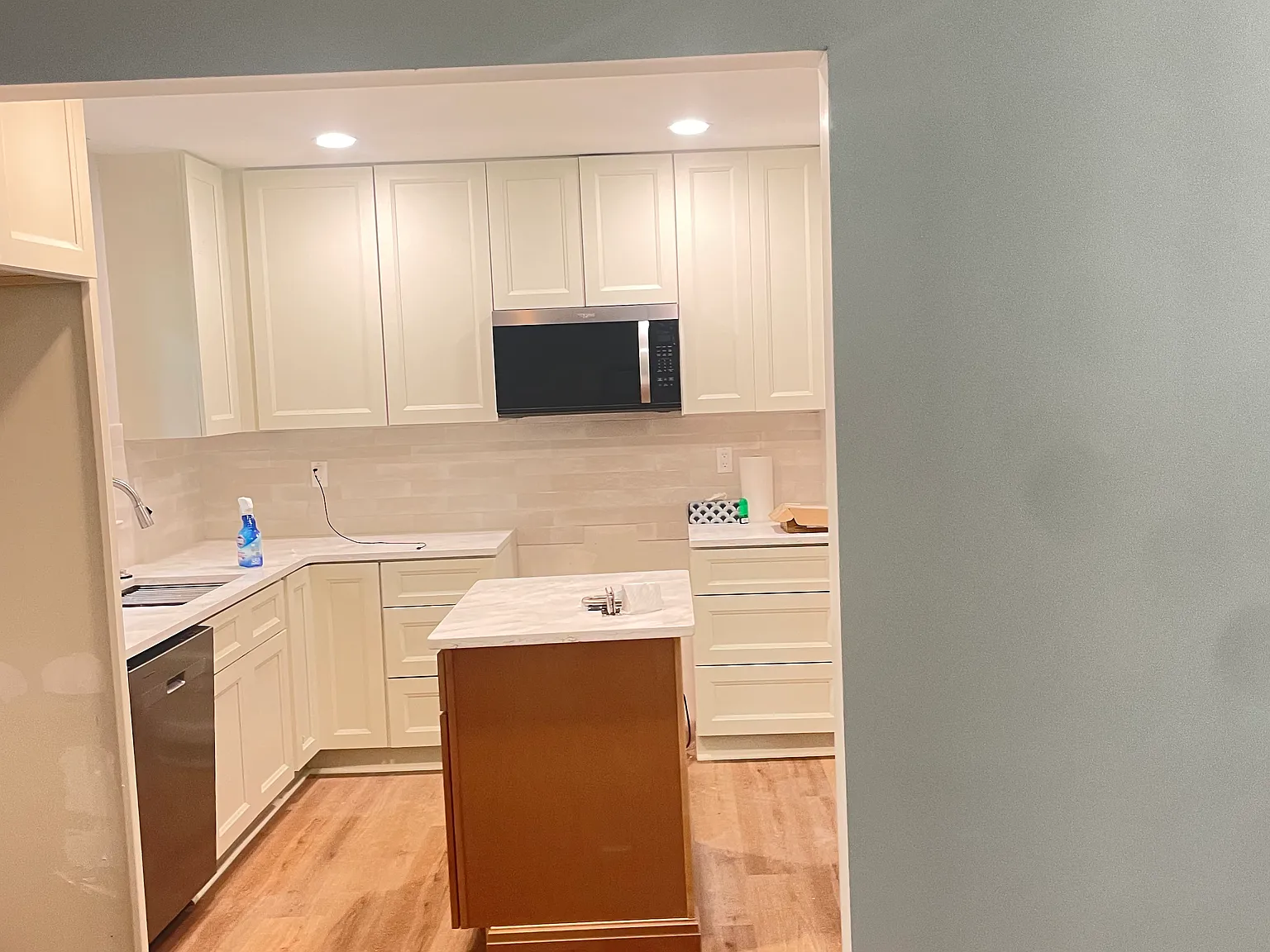 4 bed, 1770 sqft, $2,600 — Photo 4