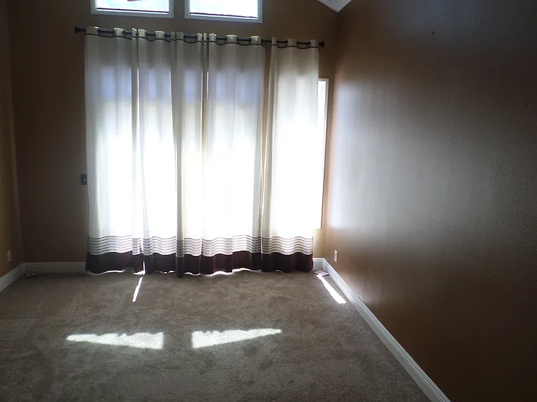 2602 E 20th St #205 — Photo 5
