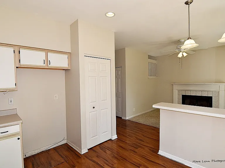 21235 Edison Ln — Photo 8
