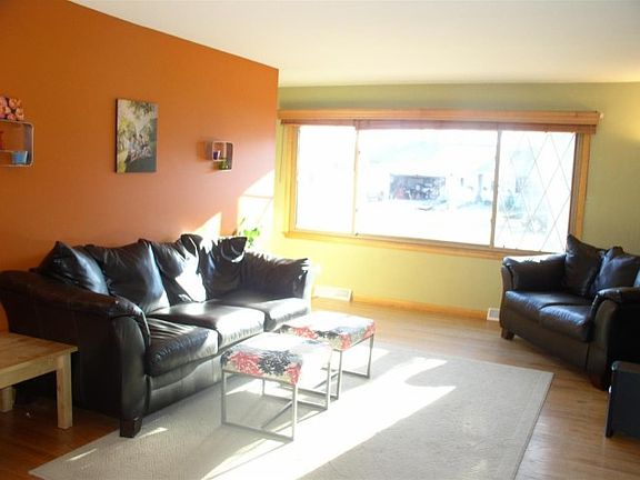 4th image of 5602 Barbara Dr