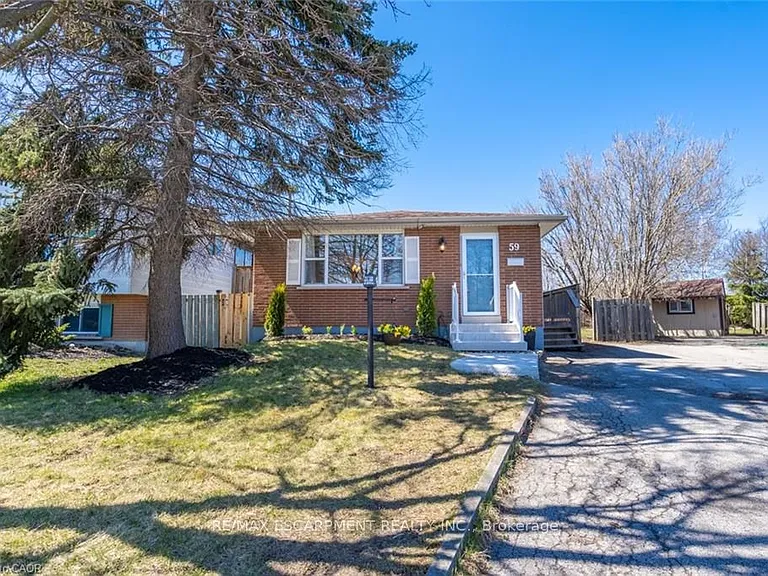 59 Edwina Ct #LOWER — Photo 1