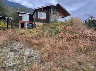 52745 Main St, Rockport, WA 98283