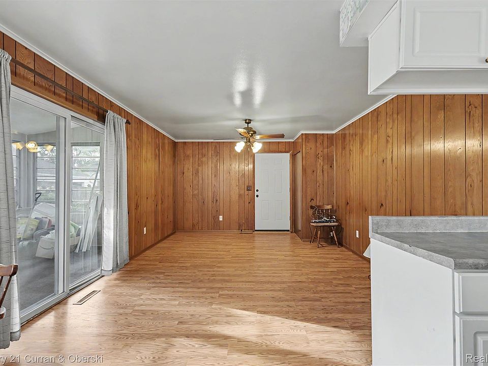 4705 Weddell St, photo 15