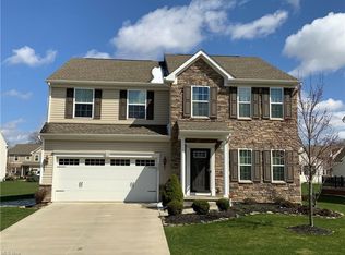 523 Gentry Cir W, Richmond Heights, OH 44143