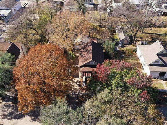 3rd image of 1017 S Lulu Ave