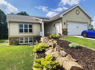 1322 N 2nd Ave, Wausau, WI 54401