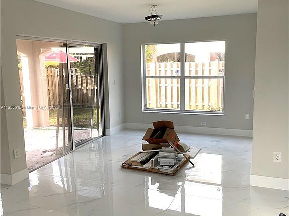 5th image of 10025 NW 51st Ter