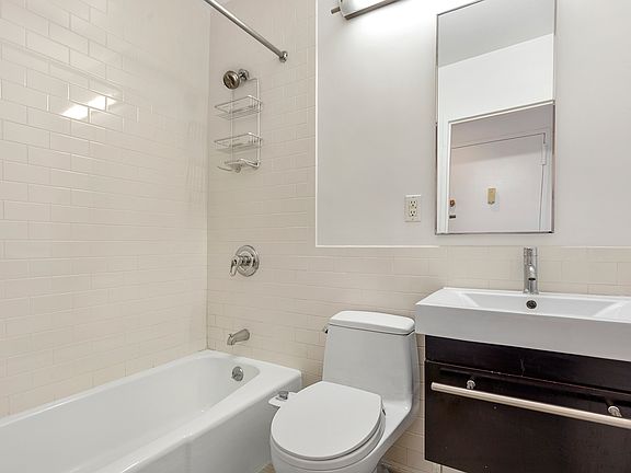 5th image of 239 E 10th St Penthouse C