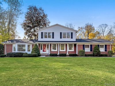 334 Beechview Dr S, Rochester, MI, 48306