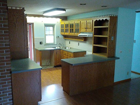2nd image of 1304 Wilkshire Cir SW