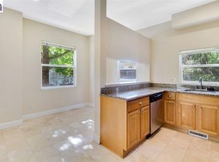 2543 Martin Luther King Jr Way APT 2, Berkeley, CA 94704