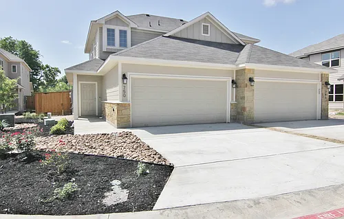 750 Milestone Park Photo 1