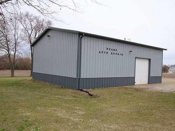 2nd image of 531 E Parkside Dr