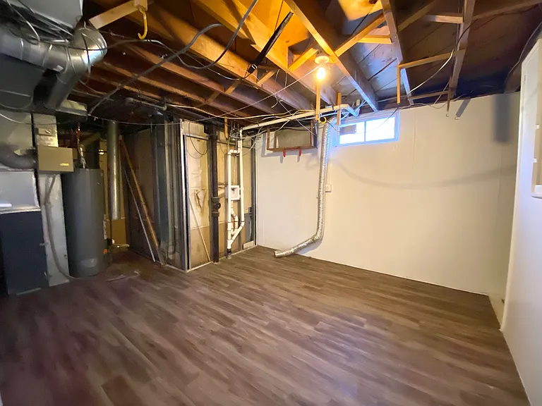 1310 S Newton St — Photo 22