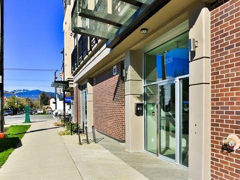 Vancouver Apartment for rent - 2 Bedrooms — photo 13