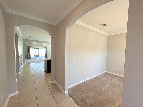 3rd image of 1471 Aspenwood Dr