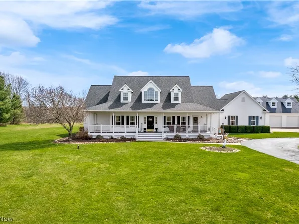 2110 Bellus Rd, Hinckley, OH 44233