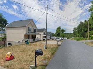395 Stonewall St, Strasburg, VA 22657