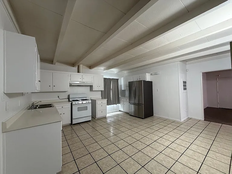 1440 Nancy St — Photo 26