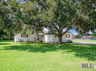 17134 Grey Birch Dr, Greenwell Springs, LA 70739