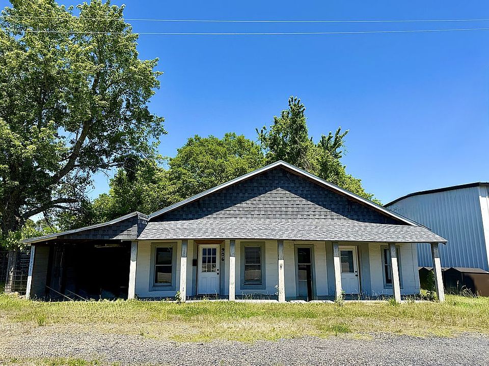 1st image of 906 4th St